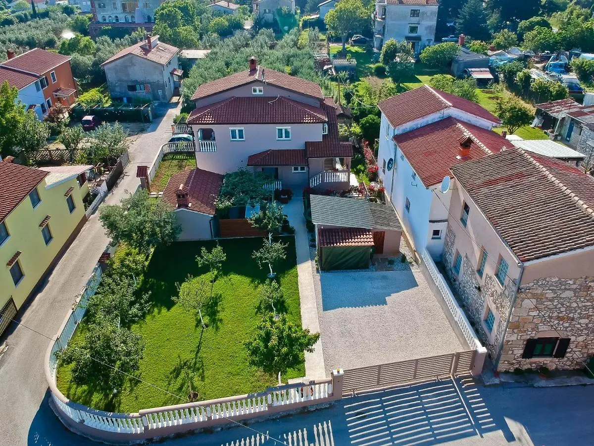 Apartment Suncica Pula